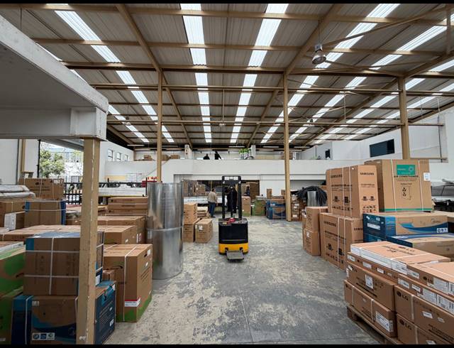 1,677M² WAREHOUSE TO LET IN RANDJESPARK
